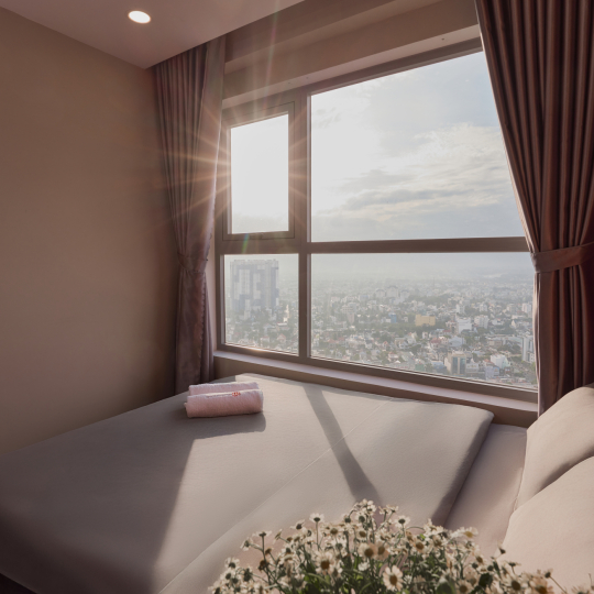 HongHome Happy One Central: Two-Bedroom [L33.12A] 